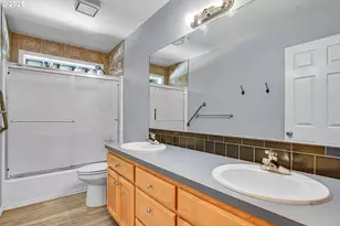 2672 SE Vista Way, Gresham, OR 97080 - Photo 42