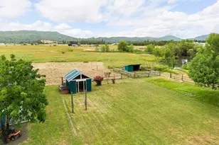 1177 Dairy Loop Rd, Roseburg, OR 97471 - Photo 38