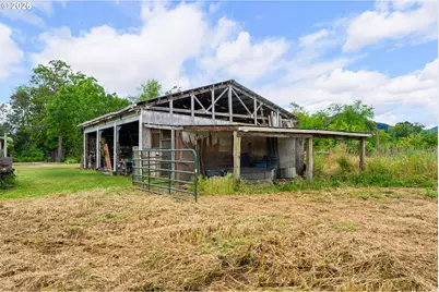 1177 Dairy Loop Rd, Roseburg, OR 97471 - Photo 36