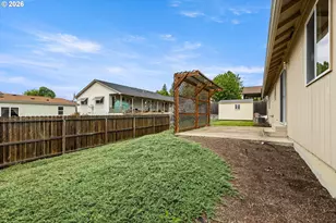 186 Woodduck St, Winston, OR 97496 - Photo 48