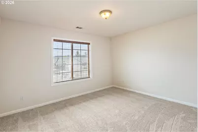 186 Woodduck St, Winston, OR 97496 - Photo 28