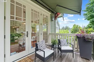2328 SW Broadway Dr, Portland, OR 97201 - Photo 44