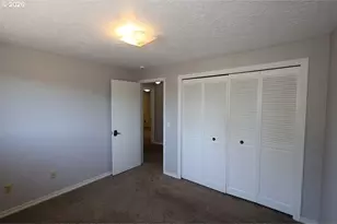 1185 NE 27th St, Gresham, OR 97030 - Photo 18