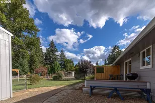 22180 S Leslie Ave, Beavercreek, OR 97004 - Photo 20