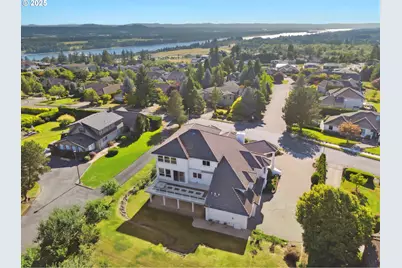 1650 NW Deerfern St, Camas, WA 98607 - Photo 32
