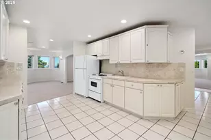 1650 NW Deerfern St, Camas, WA 98607 - Photo 38