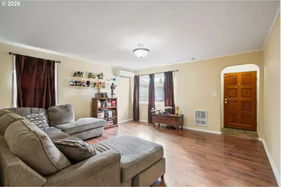 1002 N 10th Ave, Kelso, WA 98626 - Photo 4