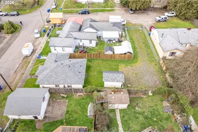 1002 N 10th Ave, Kelso, WA 98626 - Photo 22