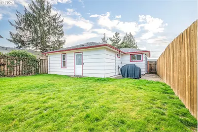 1002 N 10th Ave, Kelso, WA 98626 - Photo 16