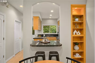 2667 NW Thurman St, Portland, OR 97210 - Photo 4