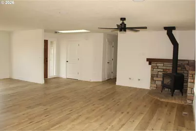 23062 SW Byers Lake Ter, Sherwood, OR 97140 - Photo 8