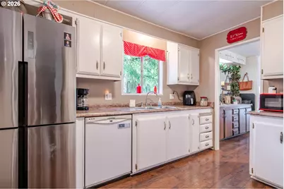 28011 Pine View Rd, Brownsville, OR 97327 - Photo 12