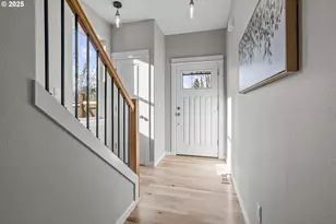 248 NE 66th Ave, Hillsboro, OR 97124 - Photo 4