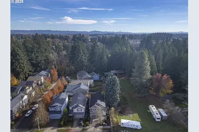 248 NE 66th Ave, Hillsboro, OR 97124 - Photo 40