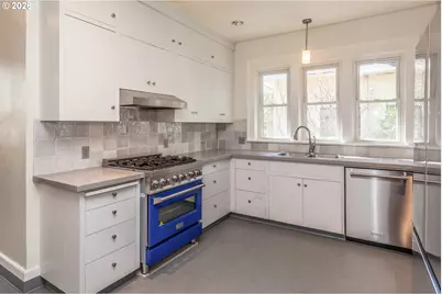 1230 SE 32nd Pl, Portland, OR 97214 - Photo 6