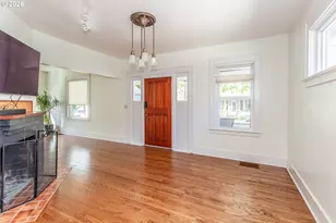 1230 SE 32nd Pl, Portland, OR 97214 - Photo 12