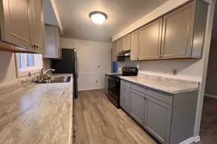 907 Greenwood Ave, Reedsport, OR 97467 - Photo 12