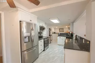 410 Park Ave, Lakeside, OR 97449 - Photo 8