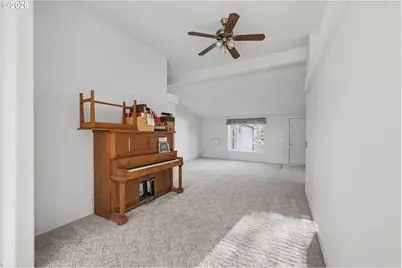 2717 Maia Loop, Springfield, OR 97477 - Photo 6