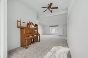 2717 Maia Loop, Springfield, OR 97477 - Photo 6