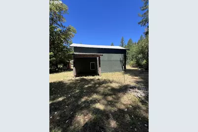 2300 Thompson Creek Rd, Selma, OR 97538 - Photo 14