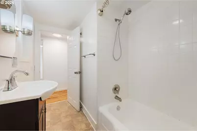 865 W 28th Ave, Eugene, OR 97405 - Photo 26