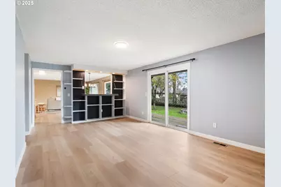 824 SE 207th Ave, Gresham, OR 97030 - Photo 22