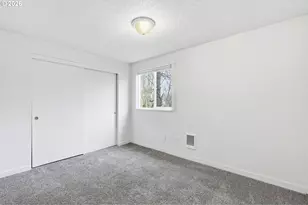 912 NE Hacienda Ct, Gresham, OR 97030 - Photo 28