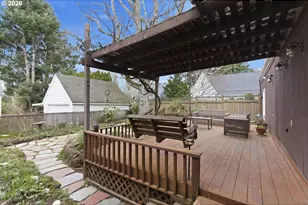 3757 SE Tolman St, Portland, OR 97202 - Photo 38