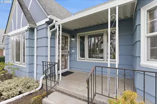 3757 SE Tolman St, Portland, OR 97202 - Photo 4