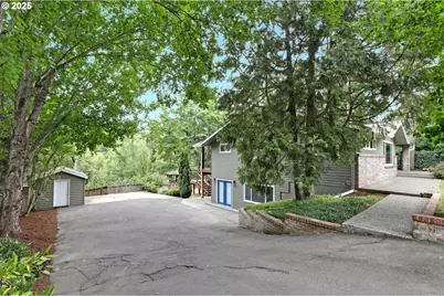 2010 NW 119th Ave, Portland, OR 97229 - Photo 4