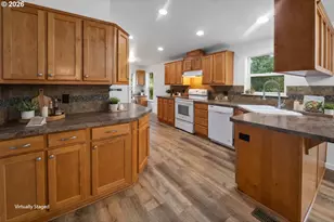 35134 Labrador Ln, Astoria, OR 97103 - Photo 6