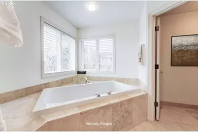 14488 Pfeifer Dr, Lake Oswego, OR 97035 - Photo 24