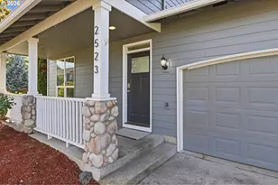 2523 Concord St, Woodburn, OR 97071 - Photo 4