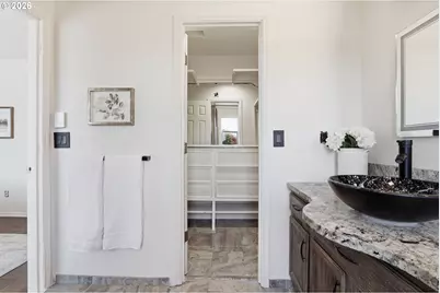 2523 Concord St, Woodburn, OR 97071 - Photo 26