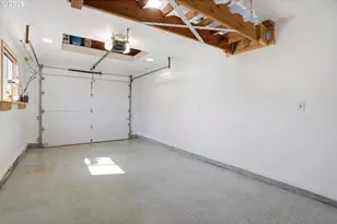 2379 SE 112th Ave, Portland, OR 97216 - Photo 30