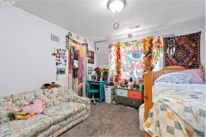 443 N Hyland Ln, Lowell, OR 97452 - Photo 32