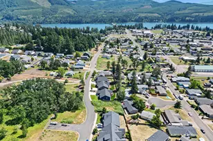 443 N Hyland Ln, Lowell, OR 97452 - Photo 46