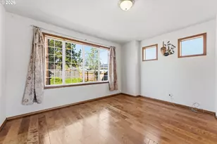 9916 SE Liebe Ct, Portland, OR 97266 - Photo 6