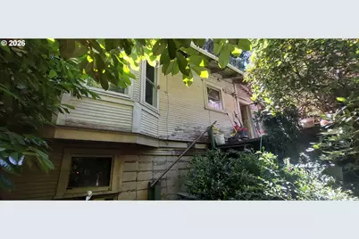 8640 NW Bailey St, Portland, OR 97231 - Photo 4