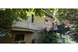 8640 NW Bailey St, Portland, OR 97231 - Photo 4