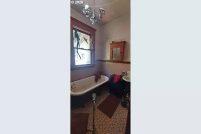 8640 NW Bailey St, Portland, OR 97231 - Photo 18