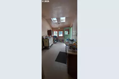 8640 NW Bailey St, Portland, OR 97231 - Photo 10
