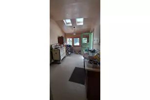 8640 NW Bailey St, Portland, OR 97231 - Photo 10