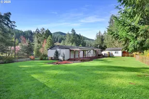 38431 Row River Rd, Dorena, OR 97434 - Photo 36