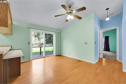 38431 Row River Rd, Dorena, OR 97434 - Photo 14