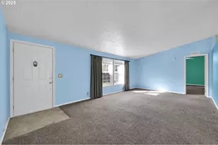 38431 Row River Rd, Dorena, OR 97434 - Photo 10