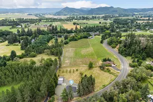 906 Old Garden Valley Rd, Roseburg, OR 97471 - Photo 48