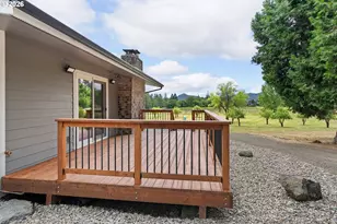 906 Old Garden Valley Rd, Roseburg, OR 97471 - Photo 30