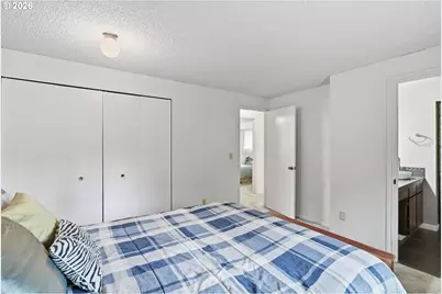 1055 N Lupine Ct, Canby, OR 97013 - Photo 18